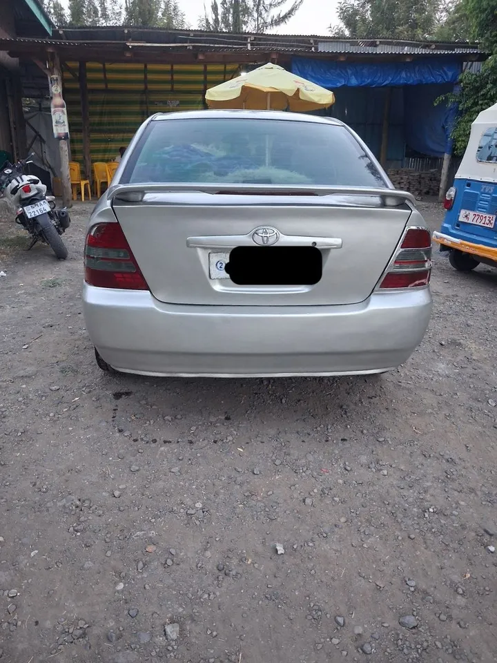 Toyota Corolla 2003 Manual – photo 4