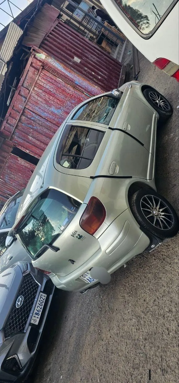 Toyota Vitz 2002 Automatic – photo 7