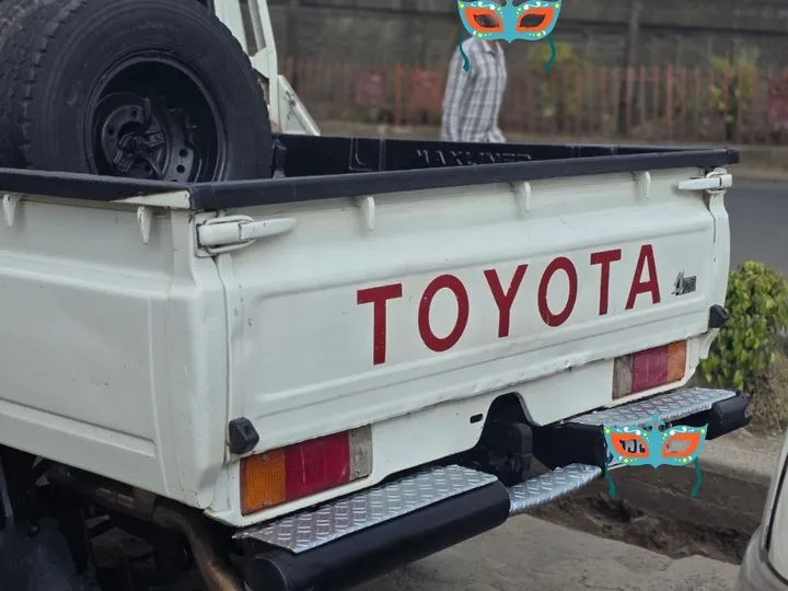 Toyota LandCruiser Double Cab 2018 – photo 4