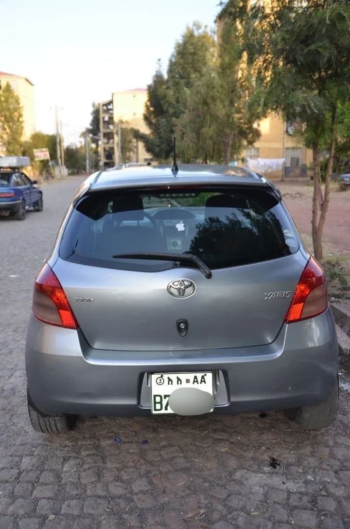 Toyota Yaris 2008 Automatic – photo 3