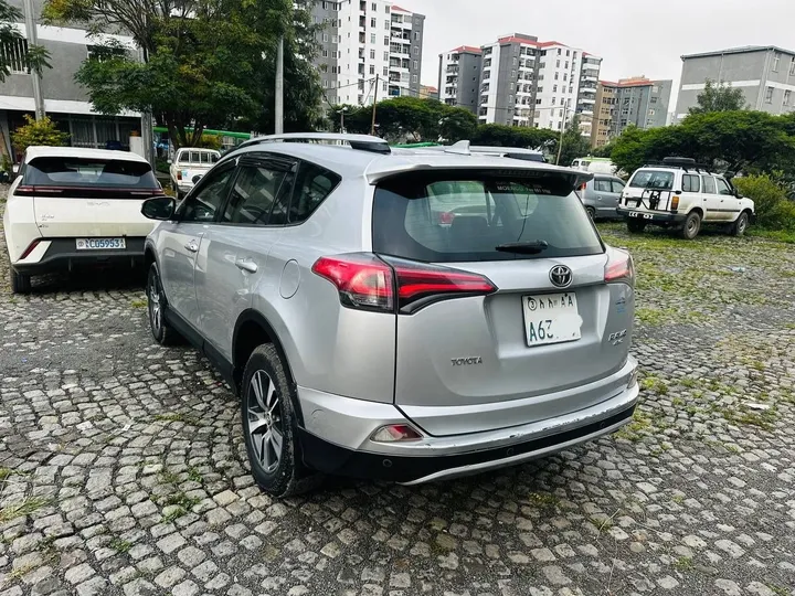Toyota Rav4 2015 2.0L 4WD – photo 6