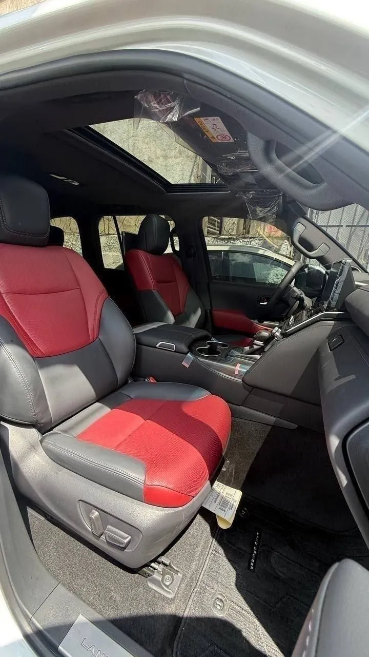 Toyota Land Cruiser VXR Hybrid – photo 3