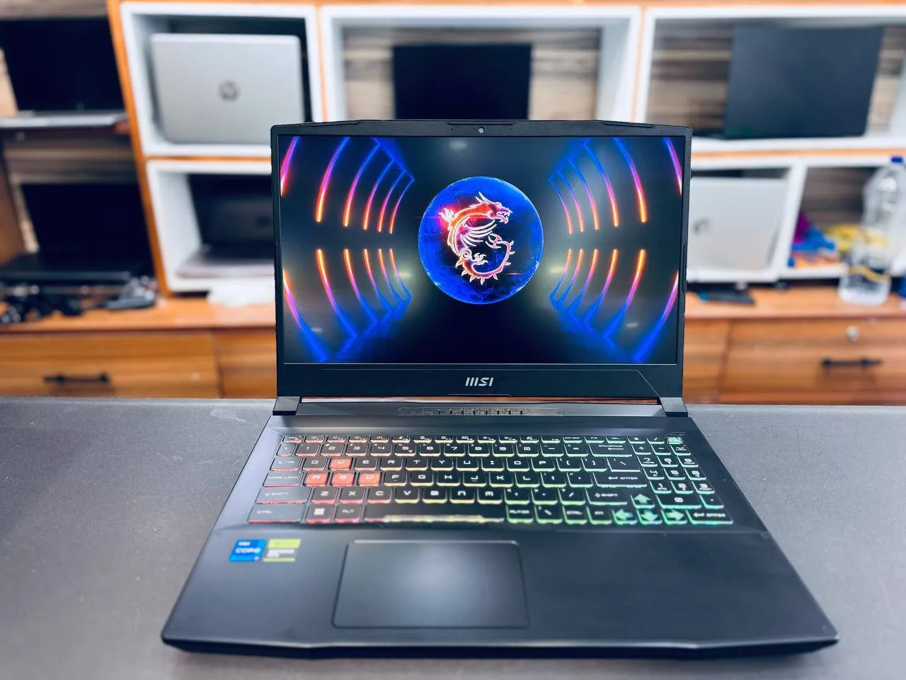 MSI Pulse 15 B13V RTX 4050 Laptop – photo 4