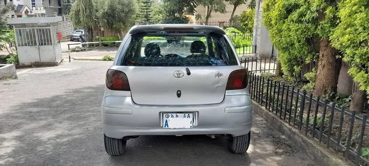 Toyota Vitz 2002 Automatic – photo 7