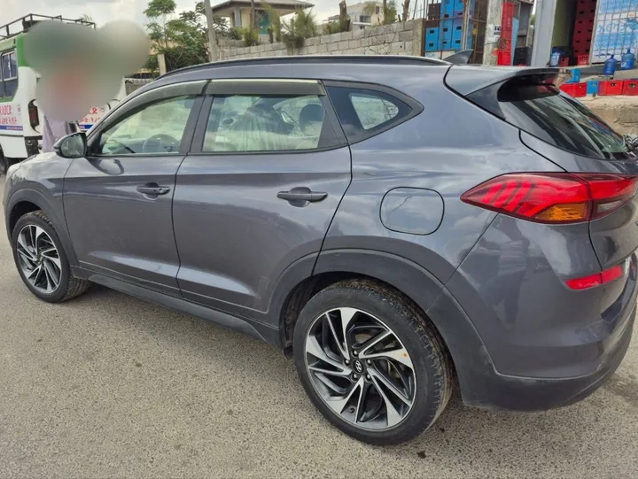Hyundai Tucson 2019 SUV – photo 3
