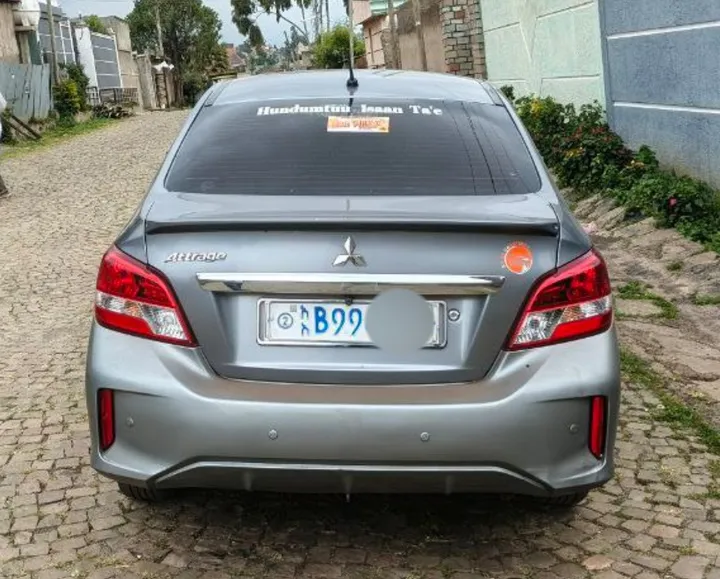 Mitsubishi Attrage 2021 Automatic – photo 5