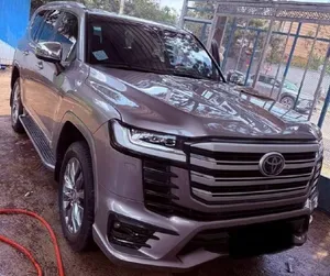 Toyota Land Cruiser V6 VXR 2022 Diesel