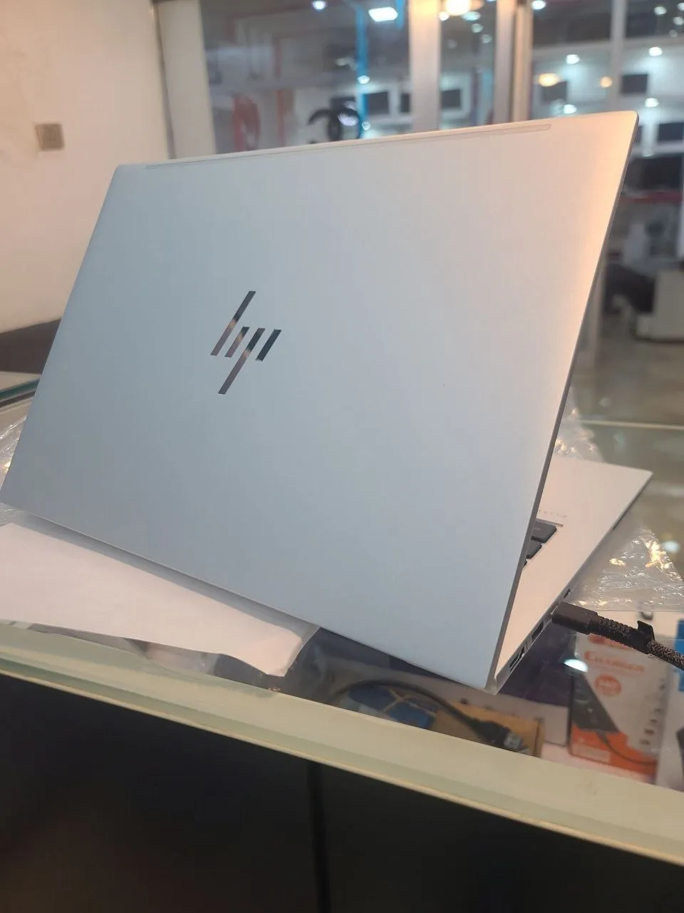 HP EliteBook 840 G11 Ultra 7 – photo 3