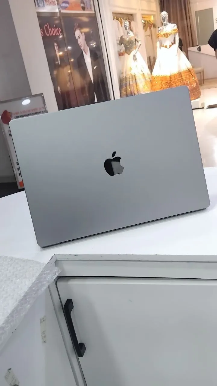 Apple MacBook Pro M1 Max 16-inch 2021 – photo 3
