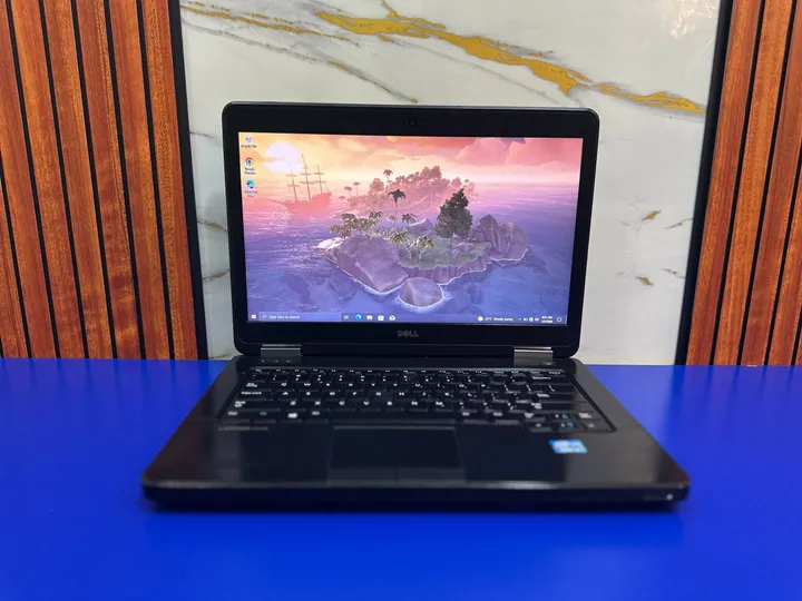 Dell Latitude Core i5 Laptop – photo 5