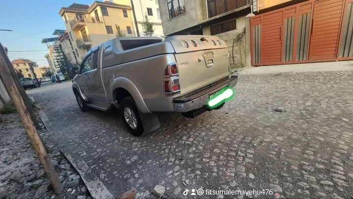 Toyota Hilux 2012 Diesel Pickup – photo 6