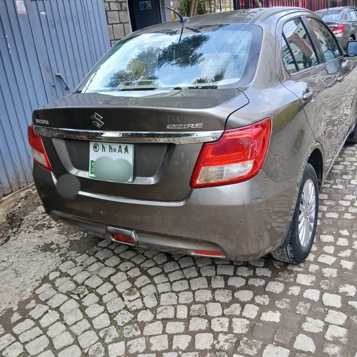 Suzuki Dzire 2021 Automatic – photo 3