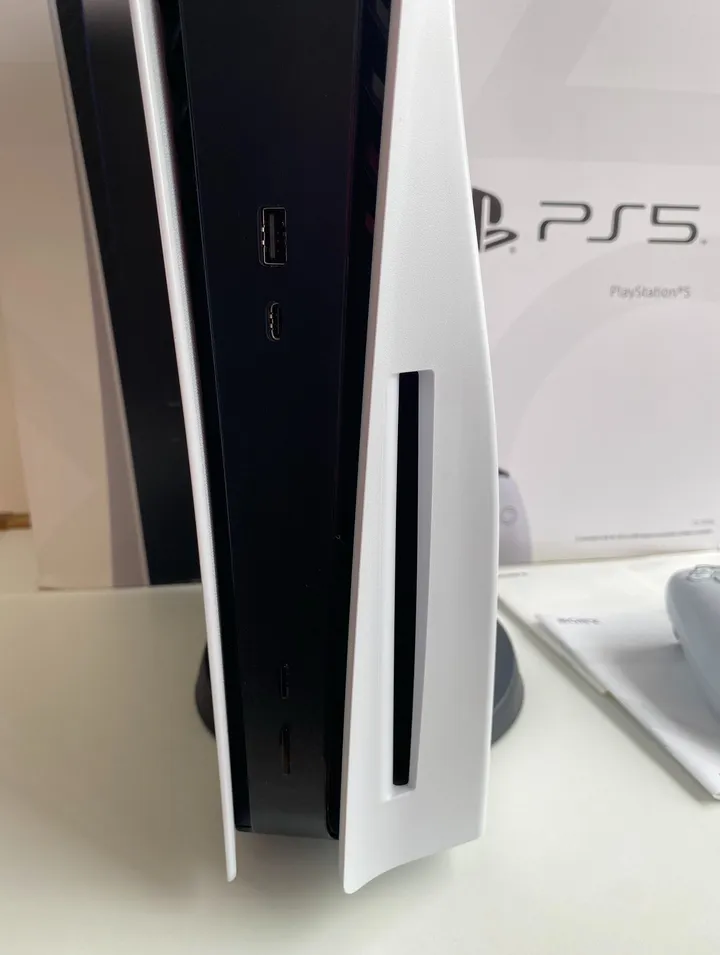 Sony PlayStation 5 825GB Console – photo 3