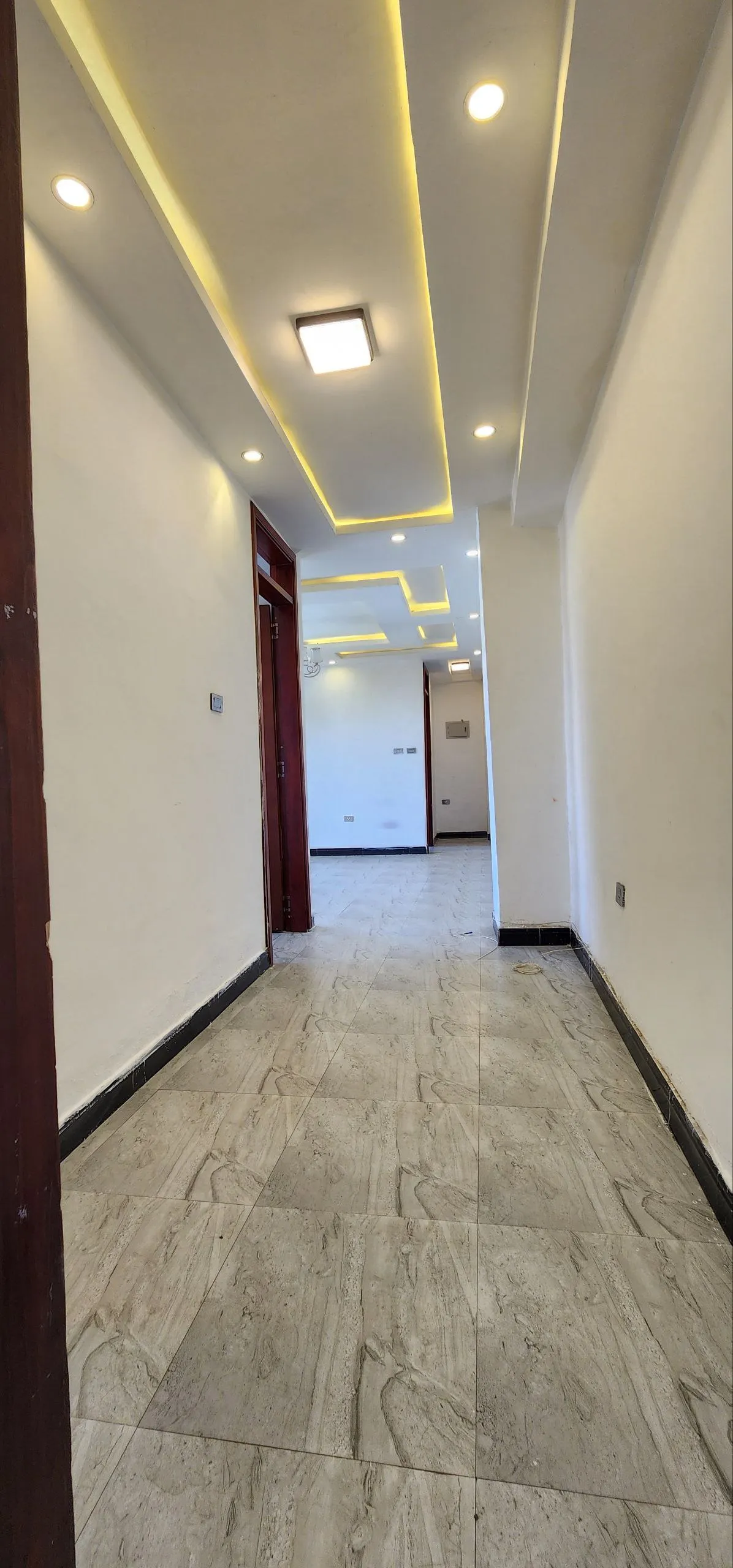 Bedroom Apartment 72 Sqm 6th Floor – photo 6