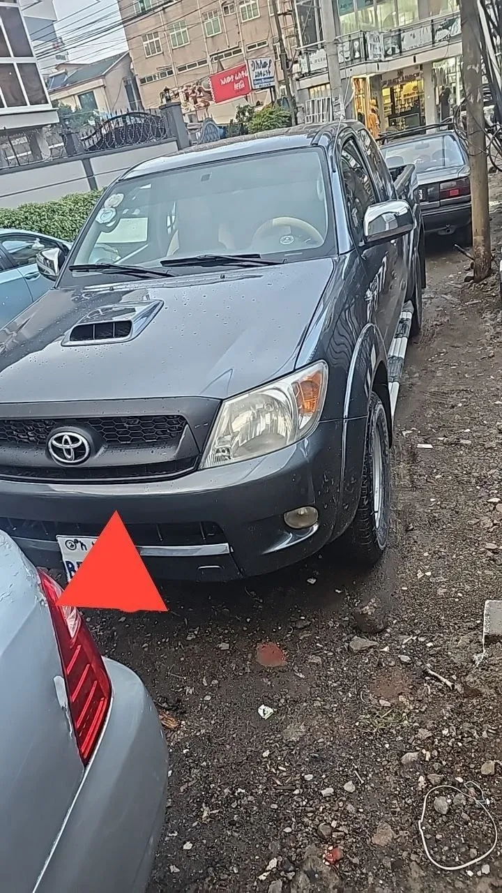 Toyota Hilux 2008 Pickup – photo 5