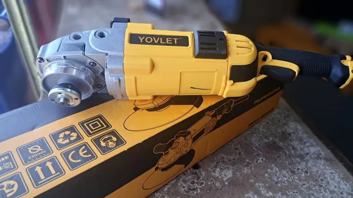YOVLET Angle Grinder 2400W – photo 3