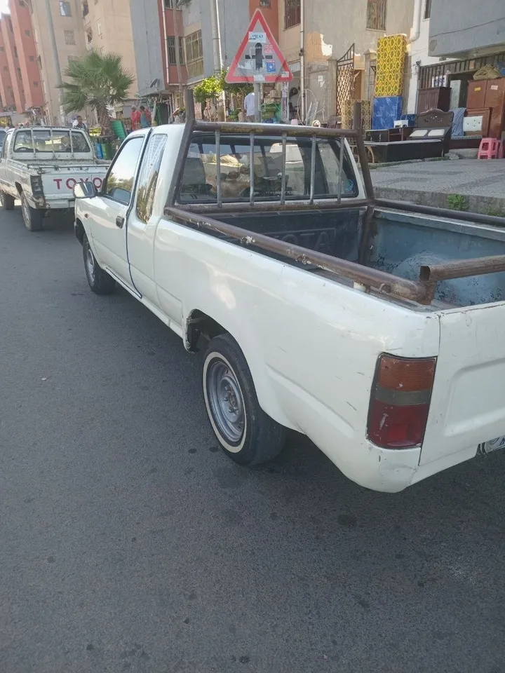 Toyota 2L 1991 Manual Pickup – photo 3