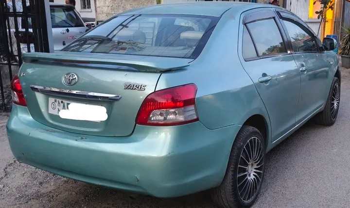 Toyota Yaris Belta 2007 – photo 3