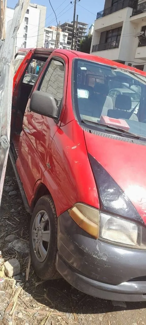 Toyota Hilux D4D Van 2006 – photo 5