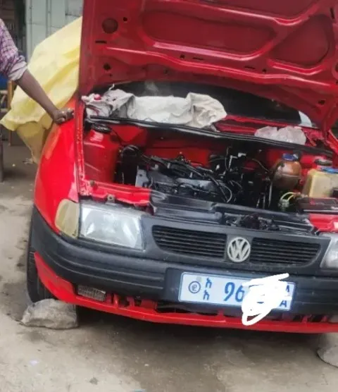 Volkswagen Car 1998 Model – photo 3