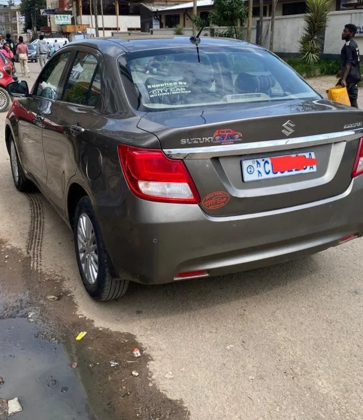 Suzuki Dzire 2022 Automatic – photo 3