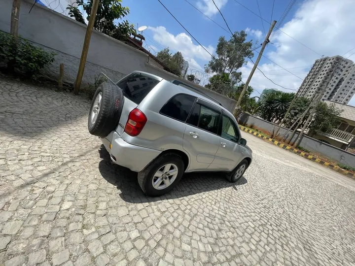 Toyota Rav4 2005 Automatic – photo 5