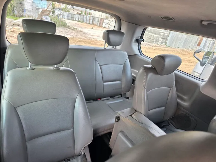 Hyundai Star X Van 2013 Automatic – photo 3