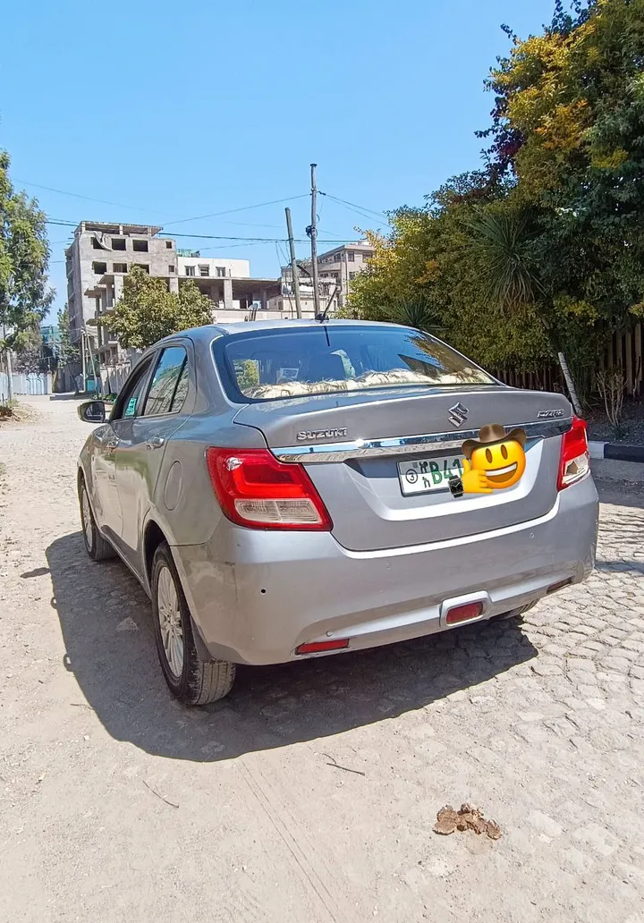 Suzuki Dzire 2022 Automatic Silver – photo 5