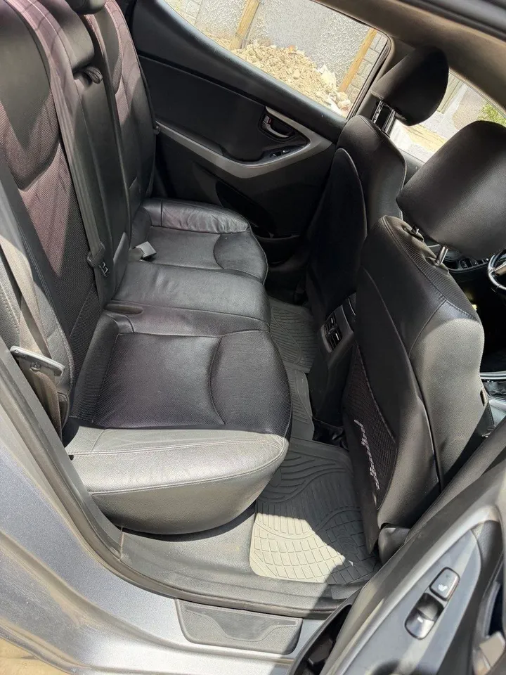 Hyundai Avante 2015 Automatic – photo 3