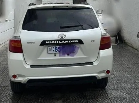 Toyota Highlander 2010 – photo 3