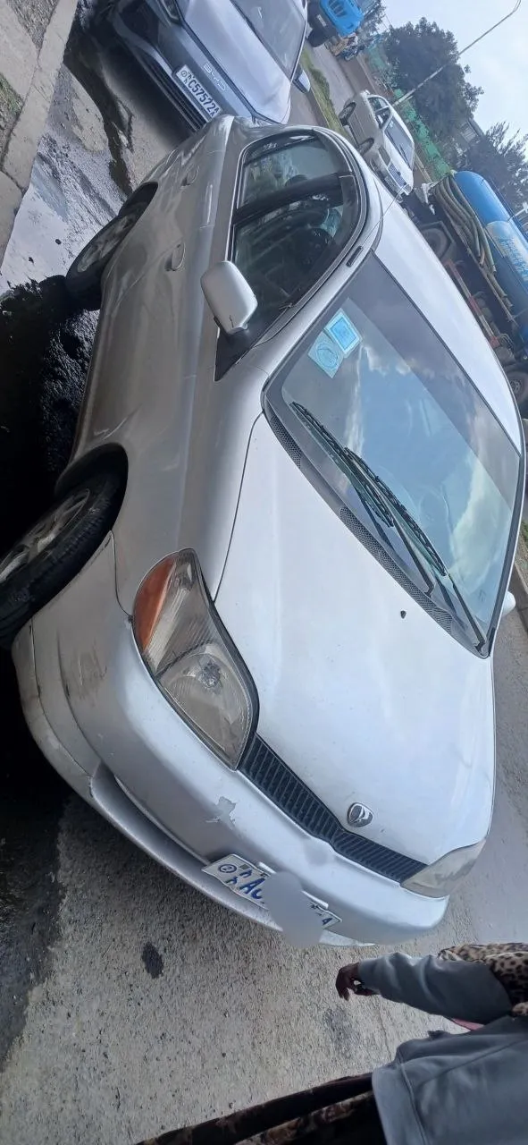 Toyota Platz 2001 Automatic – photo 4