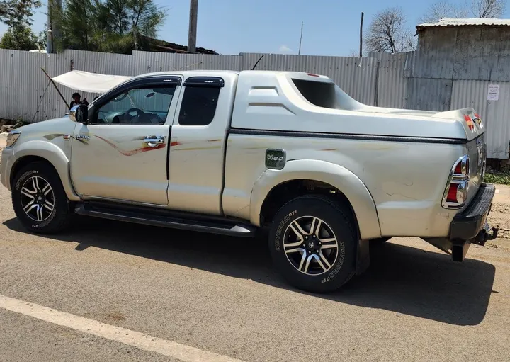 Toyota Hilux Double Cab 2012 – photo 5