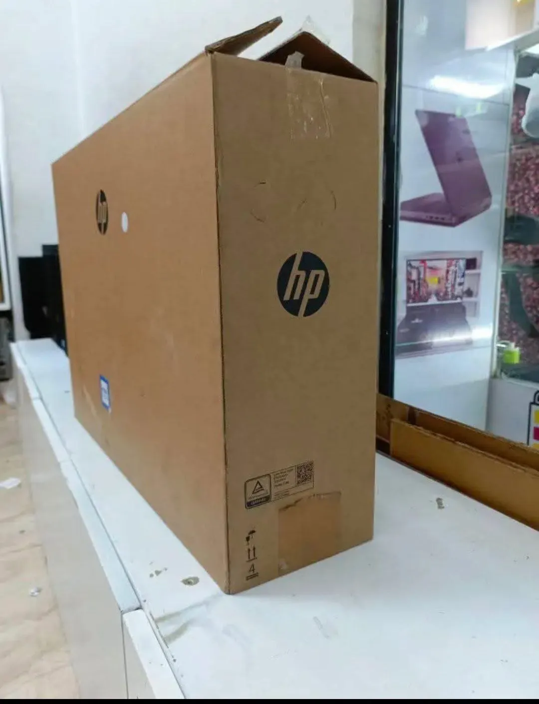 HP All-in-One 27-CR0034NY White – photo 5