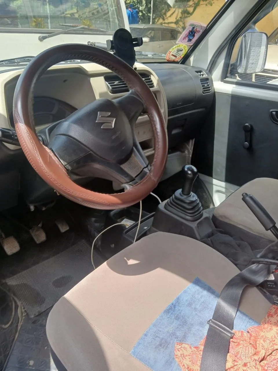Suzuki Eeco 2025 Manual Van – photo 5