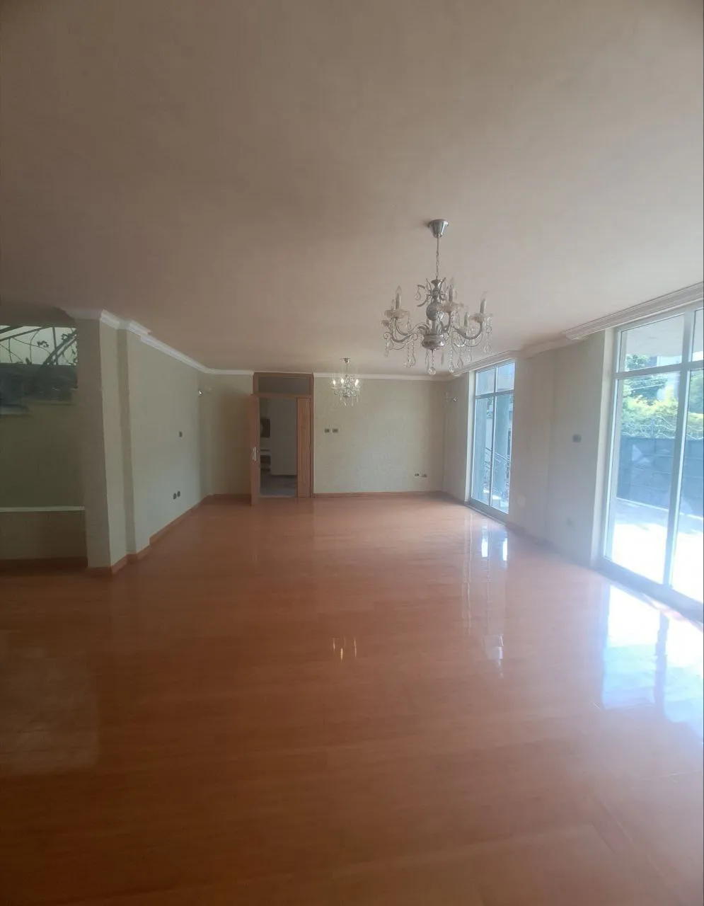 House for Sale in Ayat Compound – photo 7