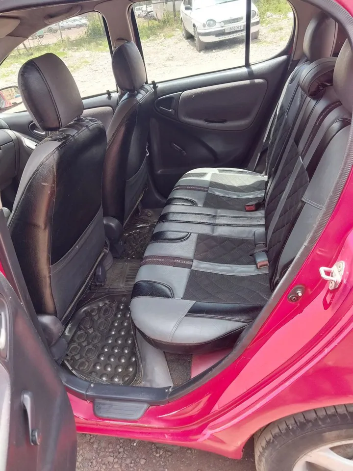 Toyota Vitz 2000 1.3 Manual – photo 5