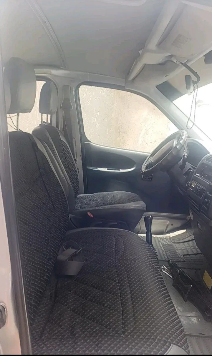 Toyota 2LT Dolphin Van 2001 – photo 6