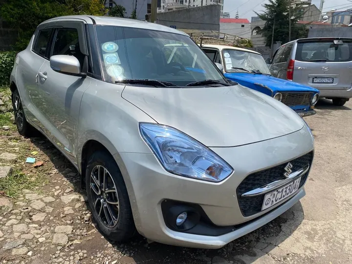 Suzuki Swift 2022 – photo 5