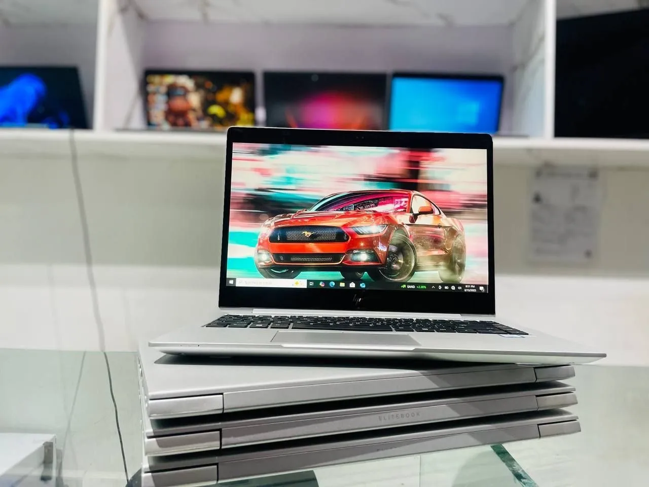 HP EliteBook 840 G5 Touchscreen Laptop – photo 4