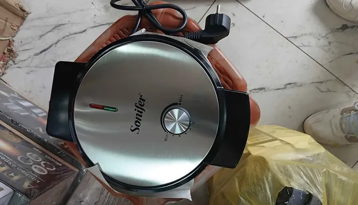 Sonifer SF-6084 Waffle Maker 1000W – photo 3