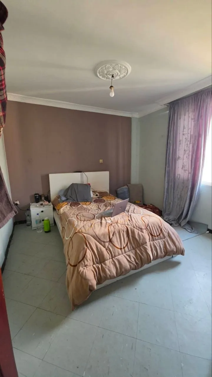 1-Bedroom Summit Condominium 46 sqm – photo 4
