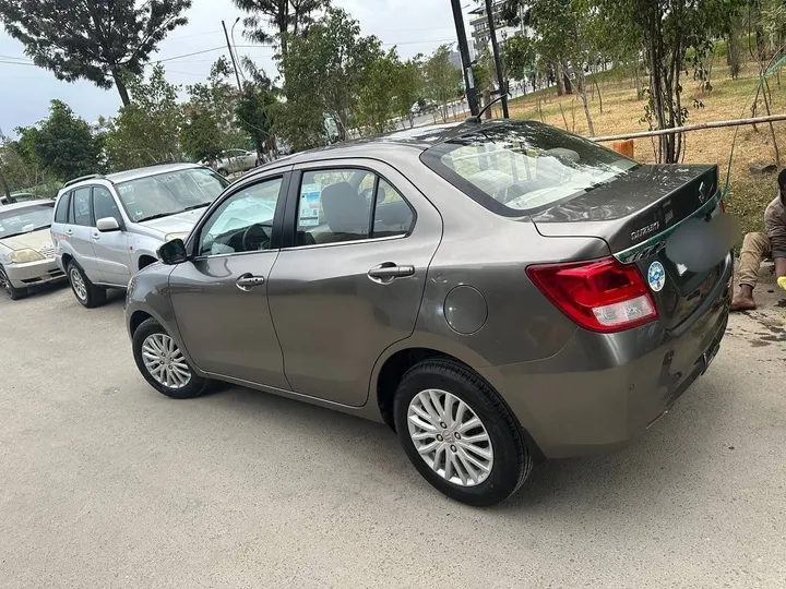 Suzuki Dzire 2022 Sedan – photo 3