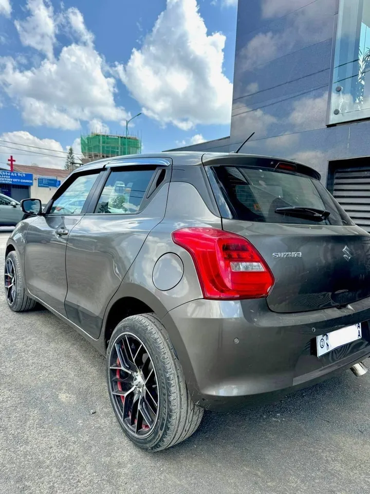 Suzuki Swift 2021 – photo 8
