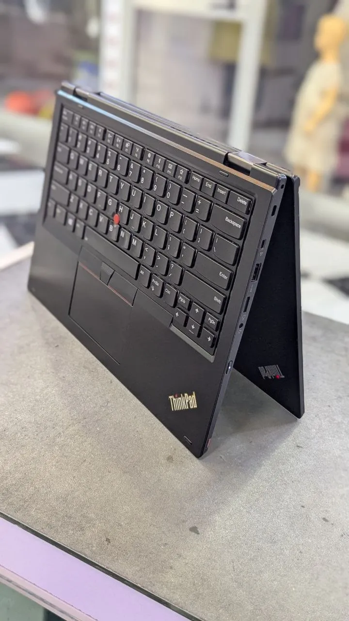 Lenovo ThinkPad L380 Yoga 2-in-1 Laptop – photo 5