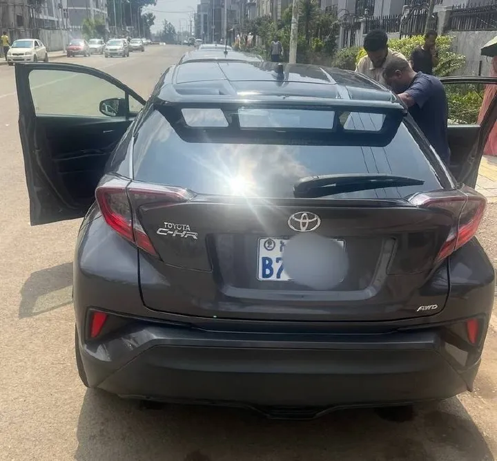 Toyota CHR 2020 Automatic – photo 5
