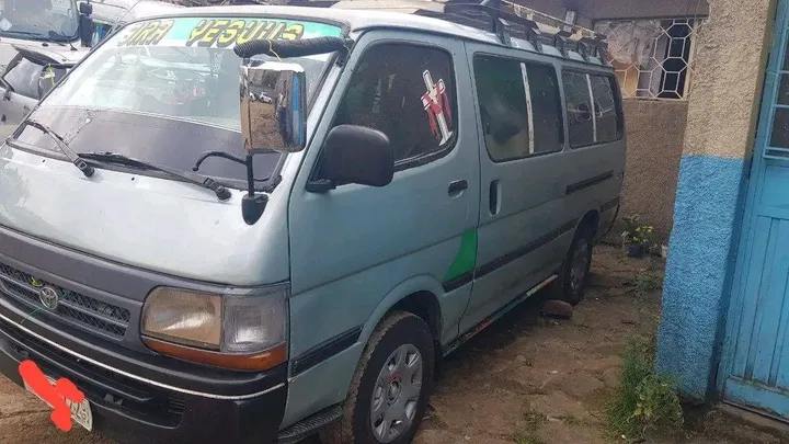2004 Passenger Van for Sale – photo 3