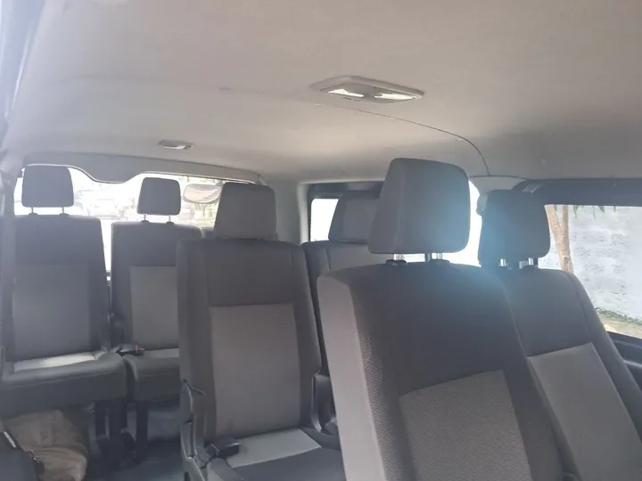 Toyota Hiace Abadula 2017 Automatic – photo 4
