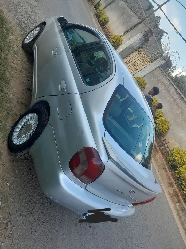 Toyota Platz 2001 Automatic – photo 3