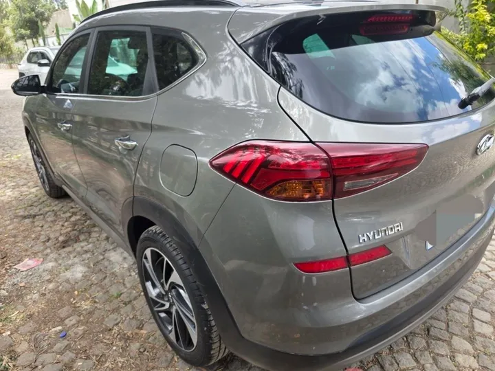 Hyundai Tucson 2020 Automatic – photo 5