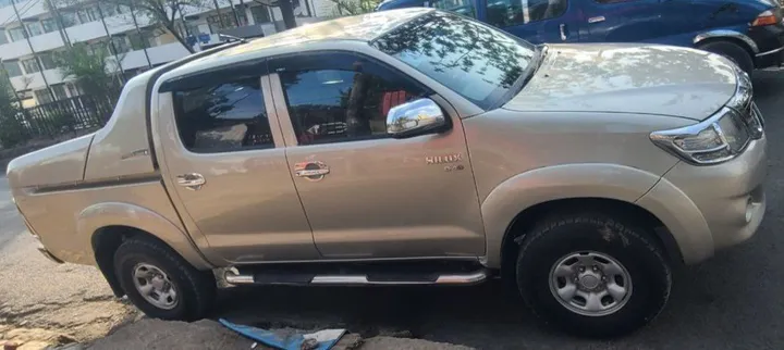Toyota Hilux 2014 Double Cab – photo 5
